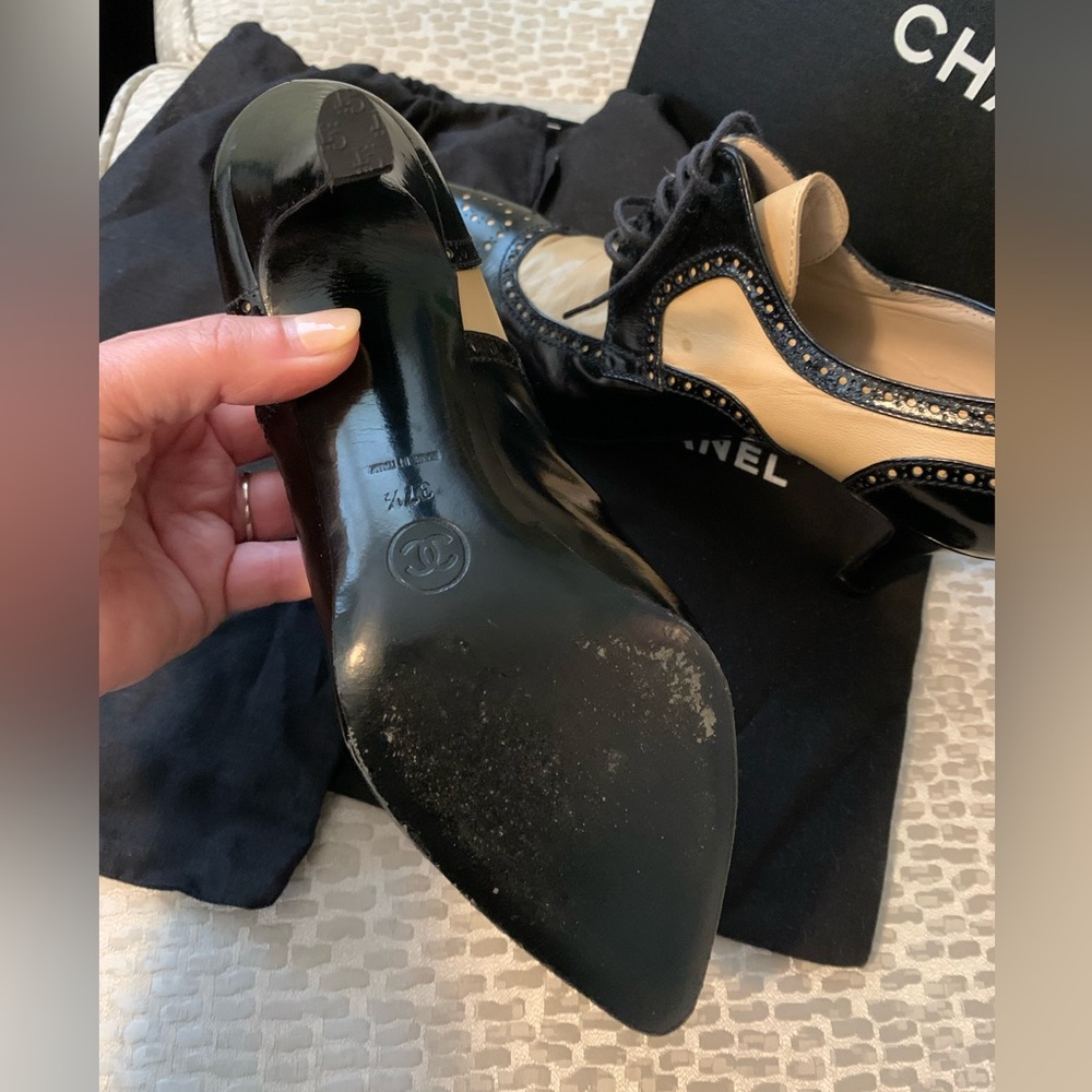 CHANEL Oxford Booties With Laces - Vintage - Picture 12 of 12